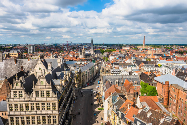 Paesaggio urbano di Gand dal campanile
 - Foto, immagini