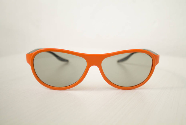 occhiali su sfondo bianco isolato
 - Foto, immagini