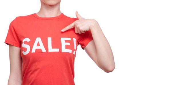 Woman with t-shirt with an inscription sale shop buy discount - Fotó, kép