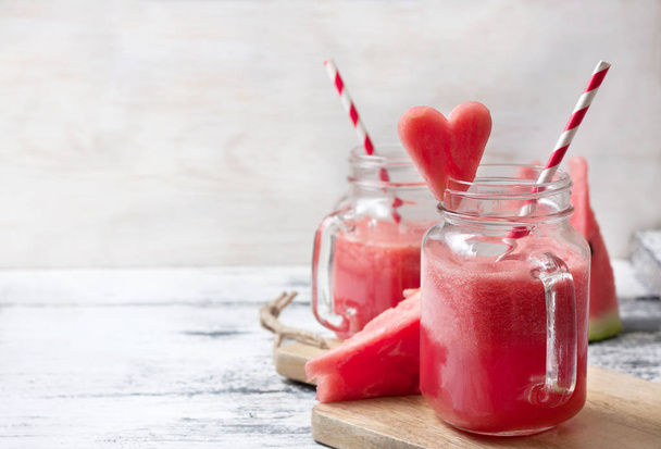 watermelon smoothie  - Foto, afbeelding