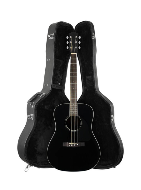 Hudební nástroj - přední pohled černá akustická kytara v pevném ca - Fotografie, Obrázek