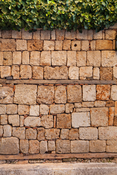 Oude stenen muur - Foto, afbeelding