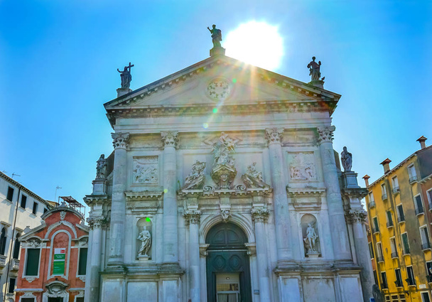 Sainta Maria di Nazareth Church Sun Venice Italy - Fotoğraf, Görsel