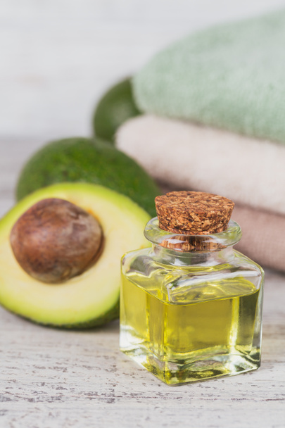 Natural cosmetic oil with avocado - Photo, Image