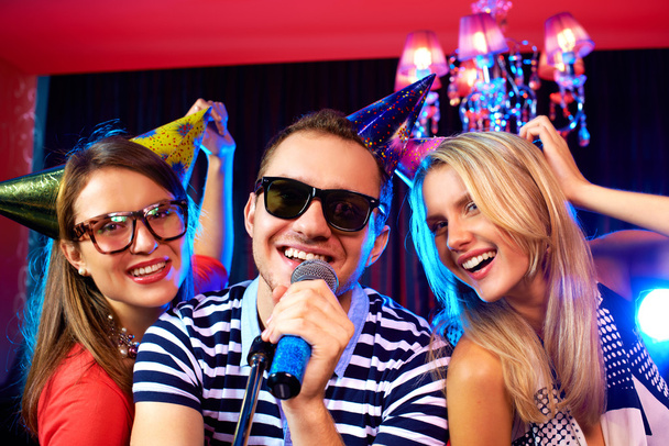Karaoke party - Zdjęcie, obraz
