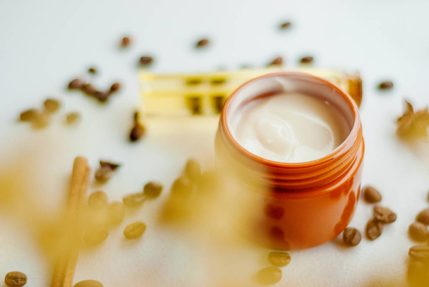olaj- és kávé kivonat természetes kozmetikumok - Fotó, kép