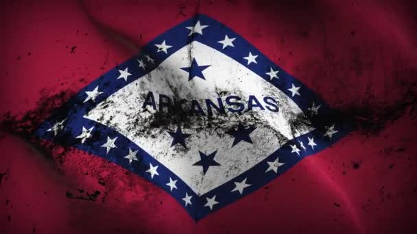 Μας Αρκάνσας State grunge σημαία κυματίζει βρόχο. Ηνωμένες Πολιτείες της Αμερικής Αρκάνσας βρώμικη σημαία φυσάει στον άνεμο. - Πλάνα, βίντεο