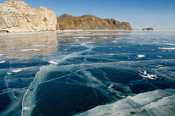 Russia. The unique beauty of transparent ice of lake Baikal. - Φωτογραφία, εικόνα