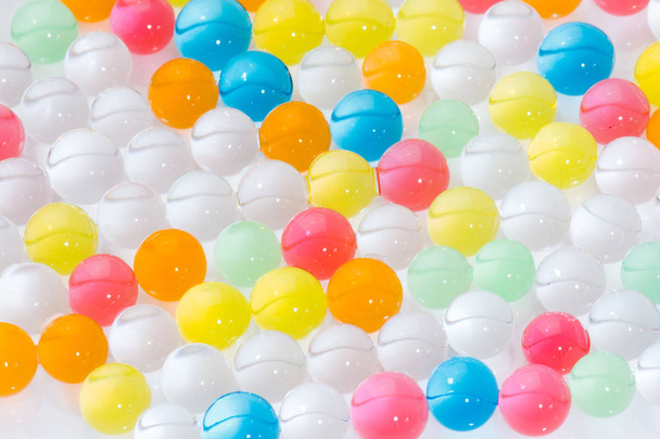 Μπάλες χρωματισμένα πολυμερούς γέλης, υδρογέλη χάντρες - Φωτογραφία, εικόνα