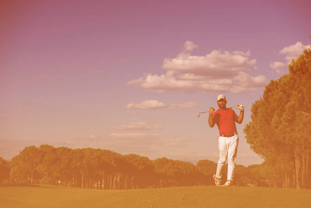 golf player hitting shot on course at beautiful sunny day - Foto, Imagem