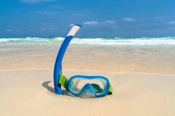 Dive mask and snorkel, snorkelling - Photo, Image