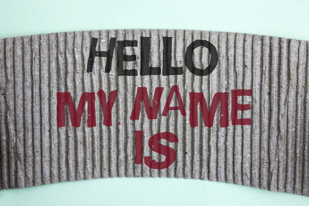 Rukopis textu Hello My Name je koncept význam setkání s někým nové prezentace Úvod rozhovoru na karton kus na jednoduché pozadí. - Fotografie, Obrázek