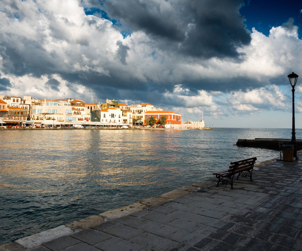 Pohled na panoráma města Chania a moře, Kréta, Řecko - Fotografie, Obrázek