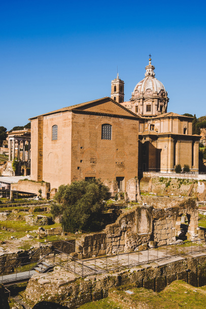 Saint Luca Martina kerk op Roman Forum ruïnes in Rome, Italië - Foto, afbeelding