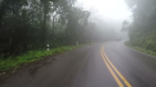 sisli dağ yolu Tayland Kuzey araba - Video, Çekim