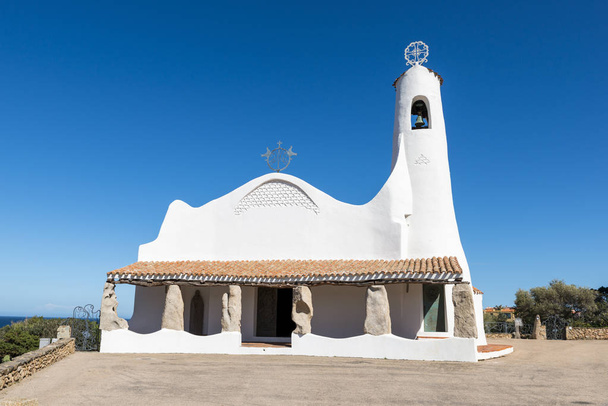 church Stella Maris in Porto Cervo, Costa Smeralda, Sardinia, It - Foto, imagen
