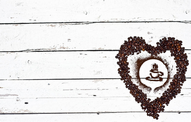 Café fond avec forme de coeur
 - Photo, image