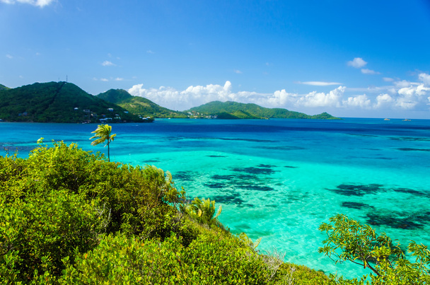 krásné moře a tropický ostrov - Fotografie, Obrázek
