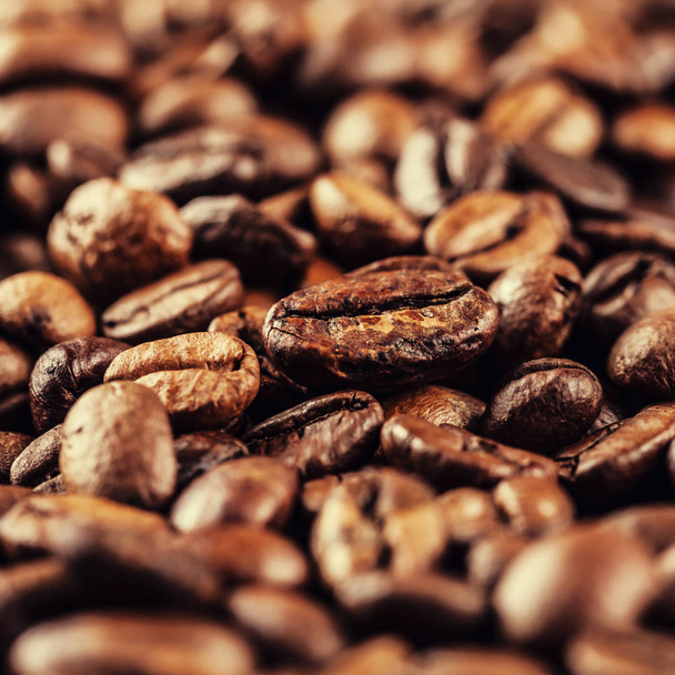roasted coffee beans background, close-up view - Фото, изображение