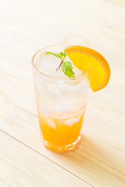 orange juice with soda - Foto, Imagem
