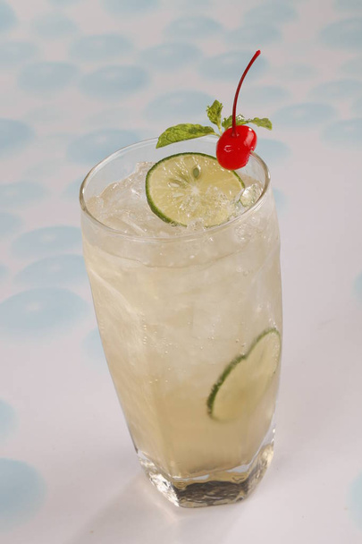 iced lemon cocktail, close-up view - Photo, Image