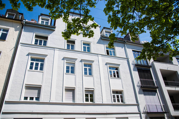 Obytné domy v Mnichově, krásné obytné čtvrti, modrá s - Fotografie, Obrázek