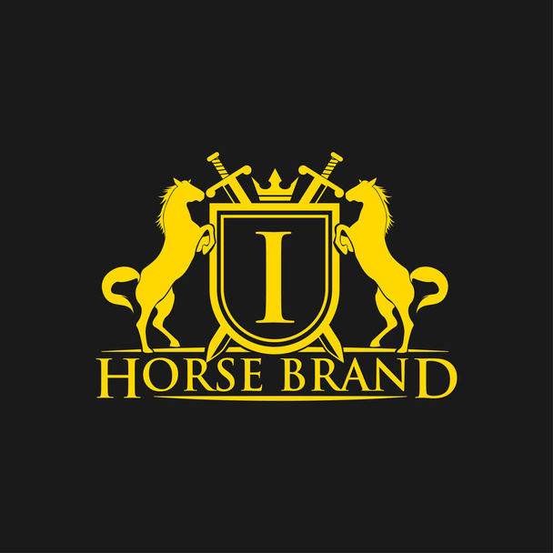 Kezdeti levél i. embléma. Ló márka Logo design vektor. Retro arany címer, a pajzs és a lovak. Heraldikai logó sablon. Luxus design koncepció. Logo, ikon, jelkép, vagy banner is használható. - Vektor, kép