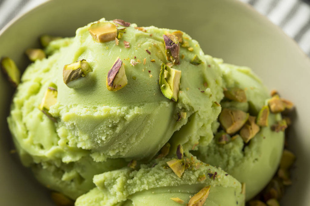Homemade Green Pistachio Ice Cream - 写真・画像