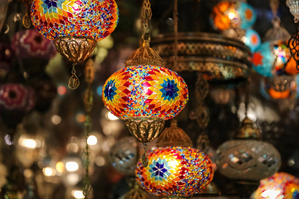 Laterns turcos coloridos
 - Foto, imagen