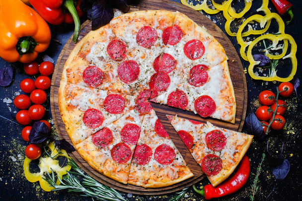 food photography art pepperoni pizza italian meal - Foto, Imagem