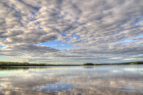Λευκό λίμνη Provincial Park είναι ένα πάρκο isloated που βρίσκεται κοντά στο Mobert και του άσπρου ποταμού - Φωτογραφία, εικόνα