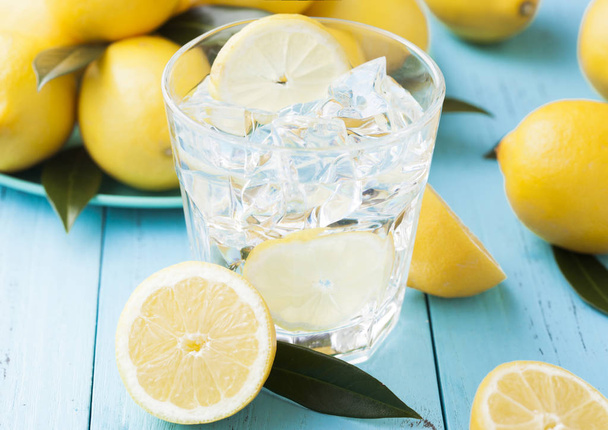 Glass of organic fresh lemon still summer water - Foto, imagen