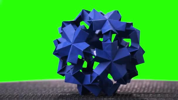 Yeşil ekran üzerinde Origami çiçek topu. - Video, Çekim