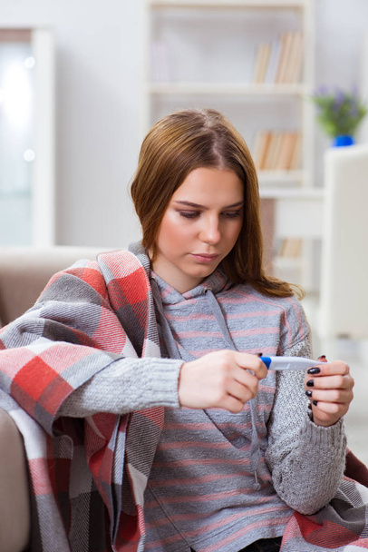 Sick woman suffering from flu at home - Valokuva, kuva
