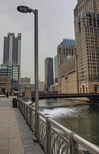 Centre-ville de Chicago pendant l'hiver par une journée morne
 - Photo, image
