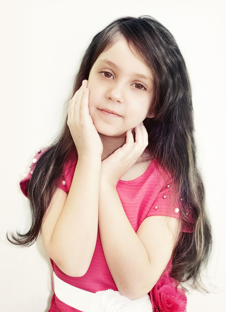 Портрет молодої красивої дівчини
 - Фото, зображення