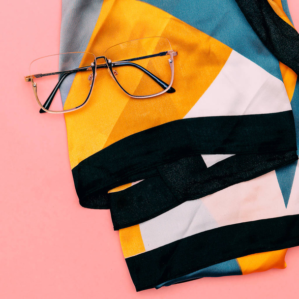 Style accessories Scarf and glasses. Summer fashion trend - 写真・画像