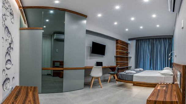 Hotel kamer met modern interieur - Foto, afbeelding