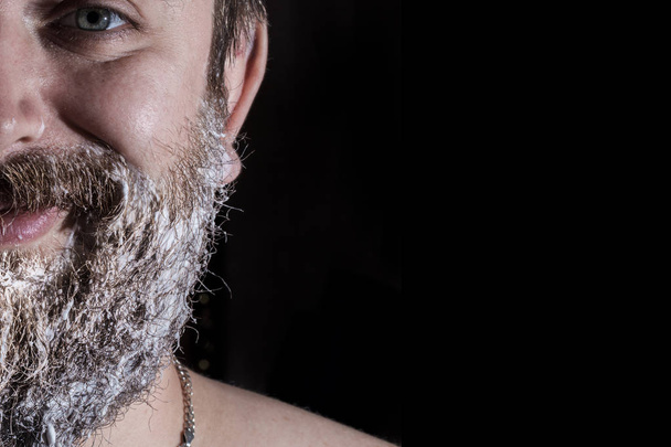 Człowiek z brodą - Zdjęcie, obraz