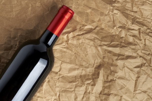 Wine List Design Series: Bottle of red wine with copy space - Foto, afbeelding