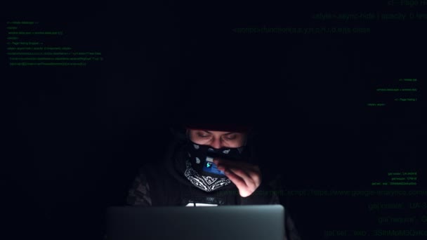 bűnügyi hacker sötétben - Felvétel, videó