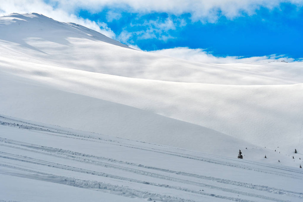 Kış manzarası. dağlar kış manzara. güzel kış - Fotoğraf, Görsel