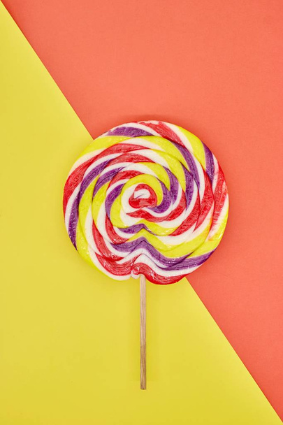 A studio photo of a lollipop - Foto, immagini