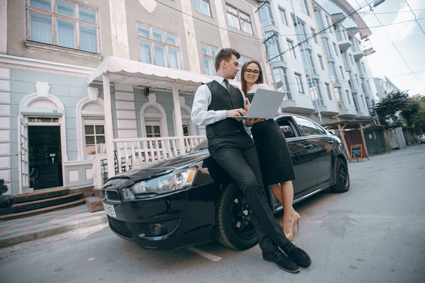 businesswoman and man - Foto, afbeelding