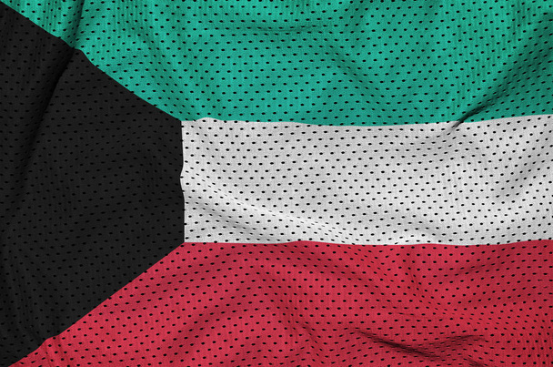 Vlag van Koeweit afgedrukt op een netweefsel van polyester nylon sportkleding  - Foto, afbeelding