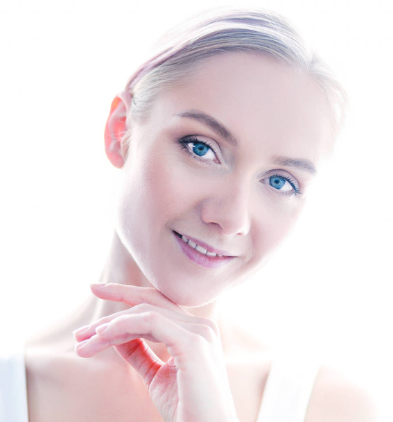 Beautiful woman face portrait beauty skin care concept - Foto, Imagem