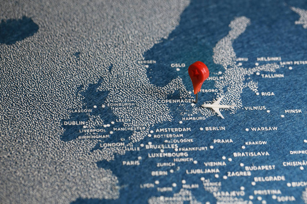 painted map with pin and plane in europe - 写真・画像