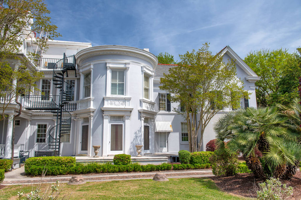 Krásná architektura Charleston Francouzská čtvrť a park, Jižní Karolína - Usa - Fotografie, Obrázek