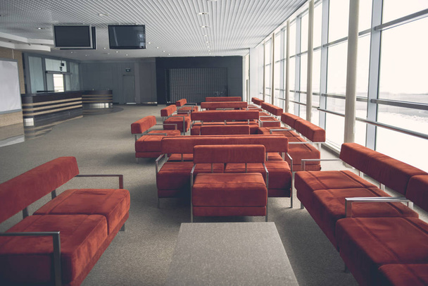 Kényelmes kanapék Tuileirák világos nappali zóna - Fotó, kép
