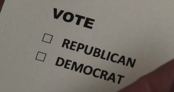 Voto - Casilla de verificación - Republicano o Demócrata
 - Metraje, vídeo